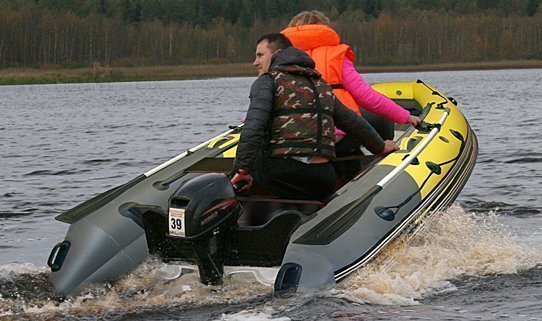 Лодка ПВХ Reef Тритон 400 S-Max