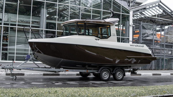 Катер Windboat 7.0 Cabin