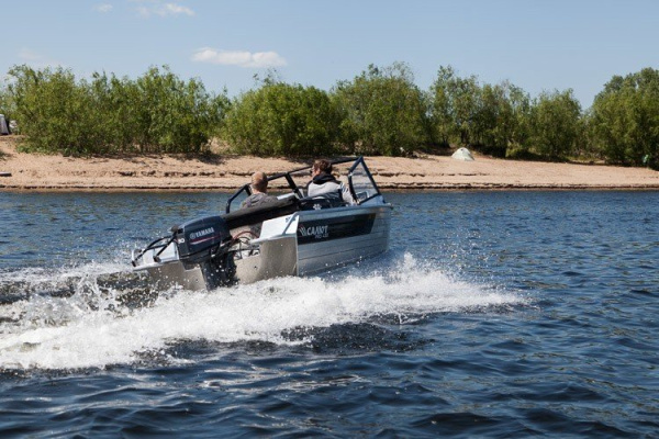 Катер Салют PRO 430/430 JET