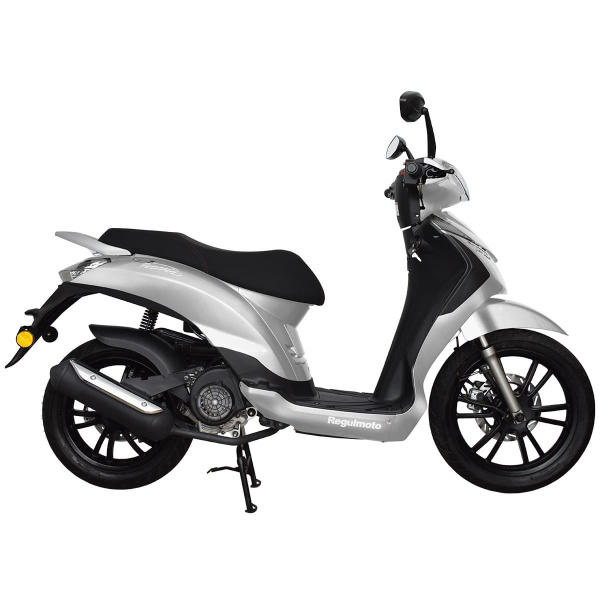Regulmoto TREVIS 125 (LJ125T-16) + ШЛЕМ