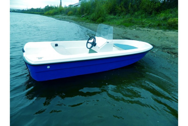 Катер Wyatboat 430C (стеклопластиковый тримаран)