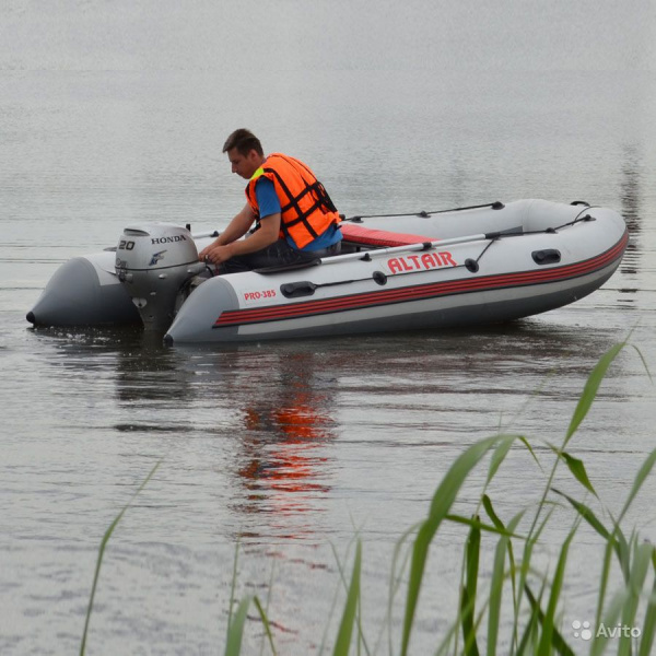 Лодка ПВХ ALTAIR PRO-385