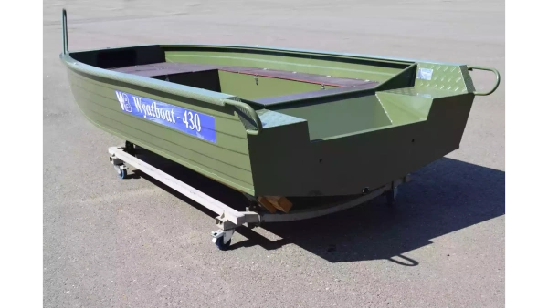 Алюминиевая лодка Wyatboat-430 MASTER FISH