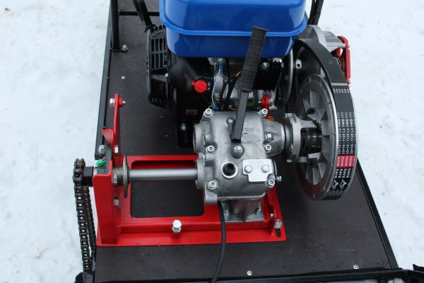 Мотобуксировщик Pomor M-600 Pro, склизы, 20 л.с.
