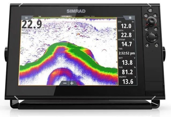 Дисплей SIMRAD NSS12 evo3S с базовой картой мира (датчики приобретаются отдельно)