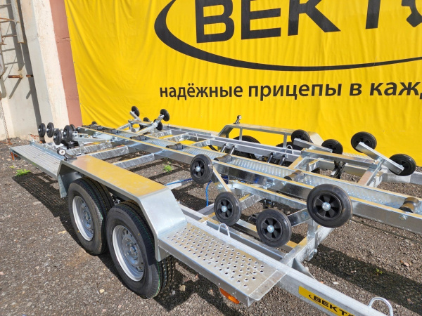 Прицеп ЛАВ 81018 ПЛЮС