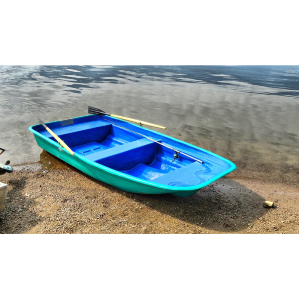 Лодка пластиковая Wyatboat Старт (тримаран)