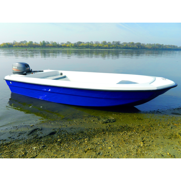 Лодка пластиковая Wyatboat 430 (стеклопластиковый тримаран)