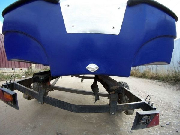 Лодка пластиковая Армада Кайман 36 S