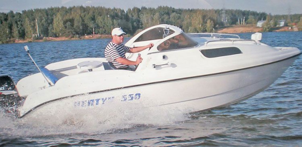 Катер Неман-550