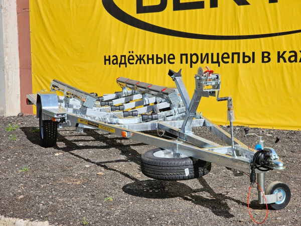 Прицеп ЛАВ 81016 С ЛОЖЕМЕНТОМ УНИВЕРСАЛЬНЫМ (L=2950 ММ)