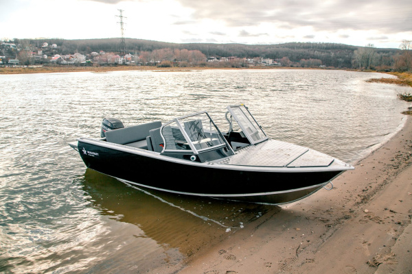 Катер Салют RealCraft 470