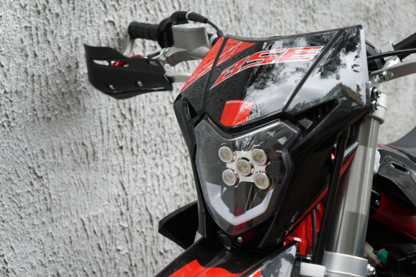 BSE Z11 300e 21/18