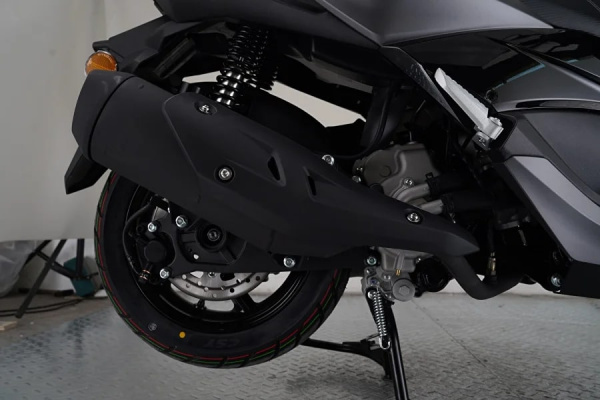 VMC Xmax